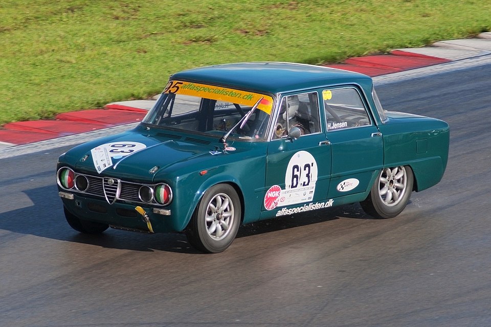 l'Alfa Romeo Giulia Ti Super en compétition