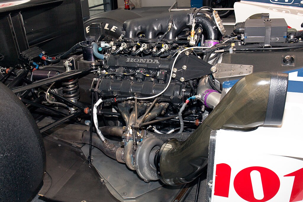 le moteur Honda RA166E