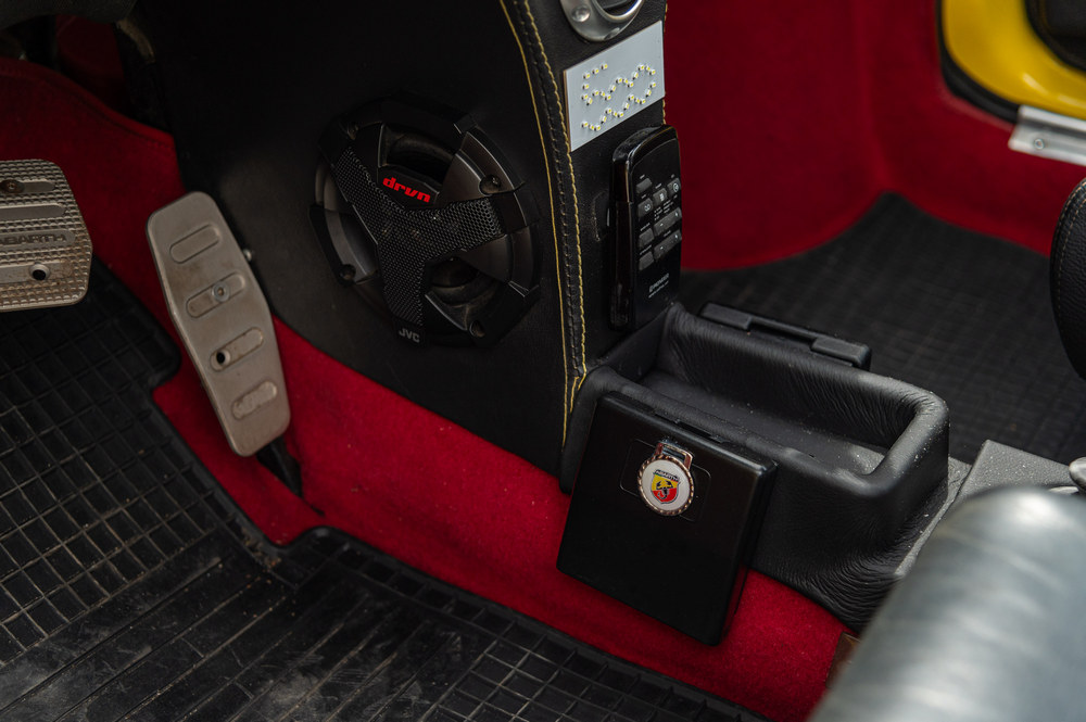 détails de l'habitacle d'une Fiat Abarth 695 Evocation 1965