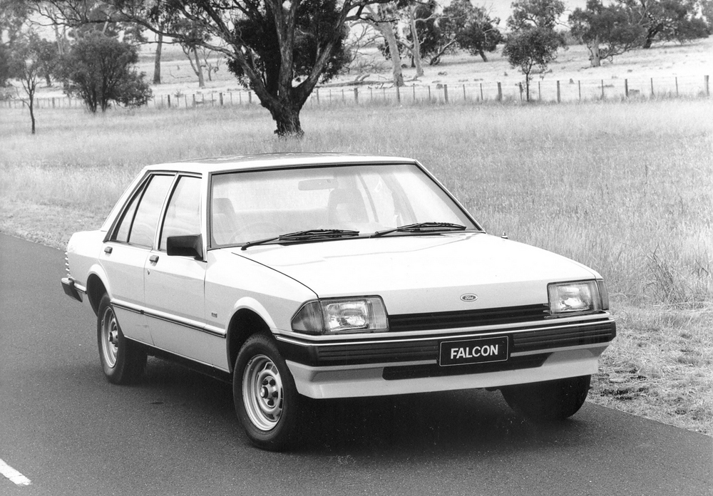 une Ford Falcon AU-spec (XE) 1982–1984