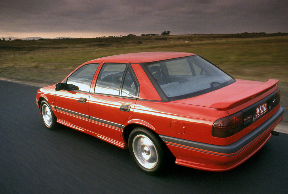 une Ford Falcon S XR8 AU-spec (EB) 1991–1993