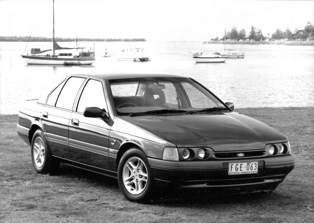 une Ford Falcon XR8 AU-spec (ED) 1993–1994