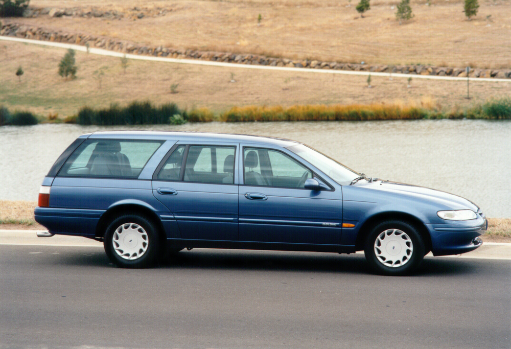 une Ford Falcon Wagon AU-spec (EL) 1996–1998