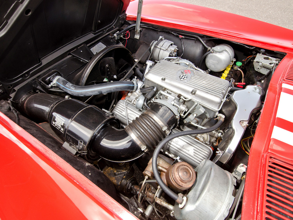 le moteur de la Chevrolet Corvette Sting Ray Z06 Sport Coupe (837) de 1963
