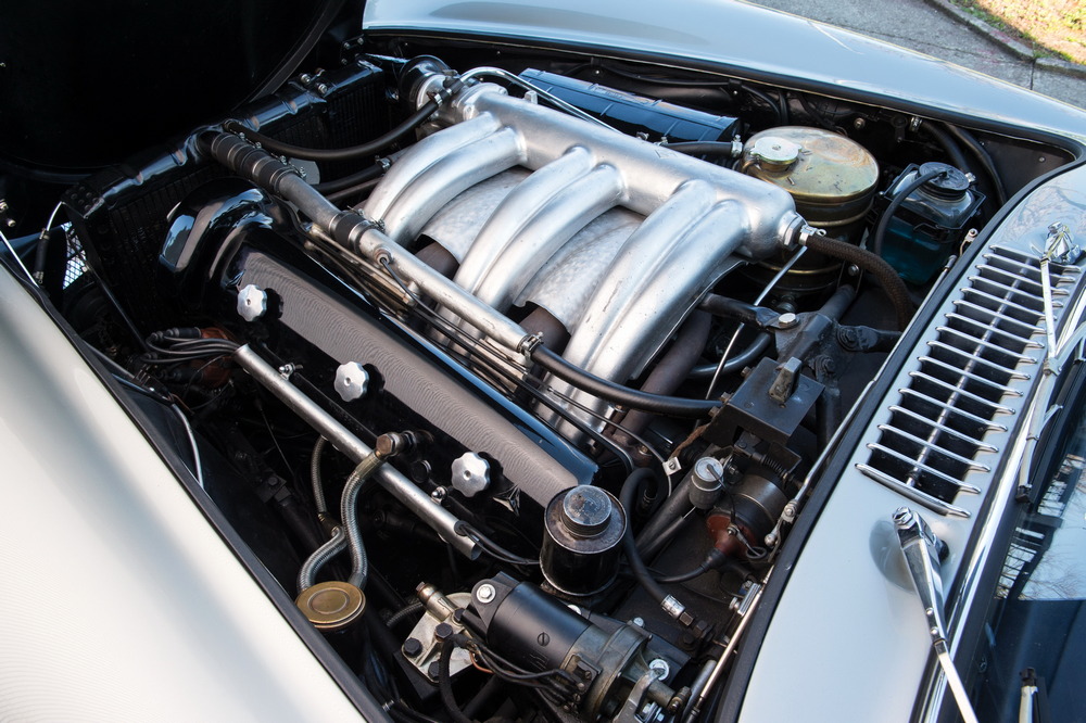 le moteur de la Mercedes-Benz 300 SL 1955