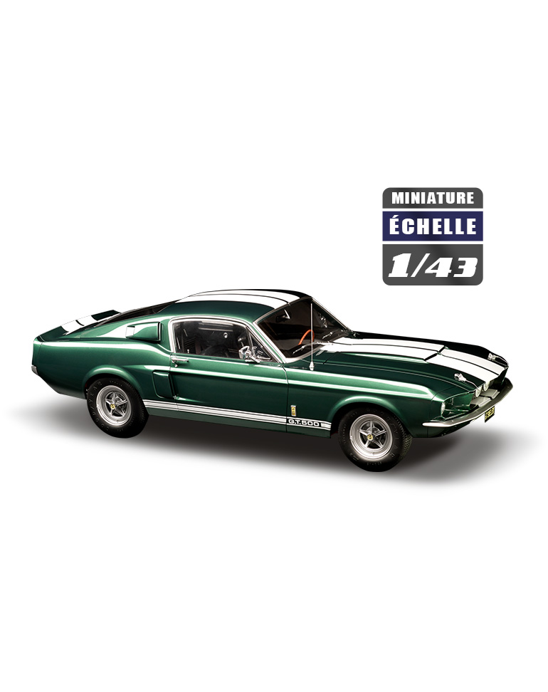 une réplique au 1/43 de la Shelby GT500 en vert et lignes blanches