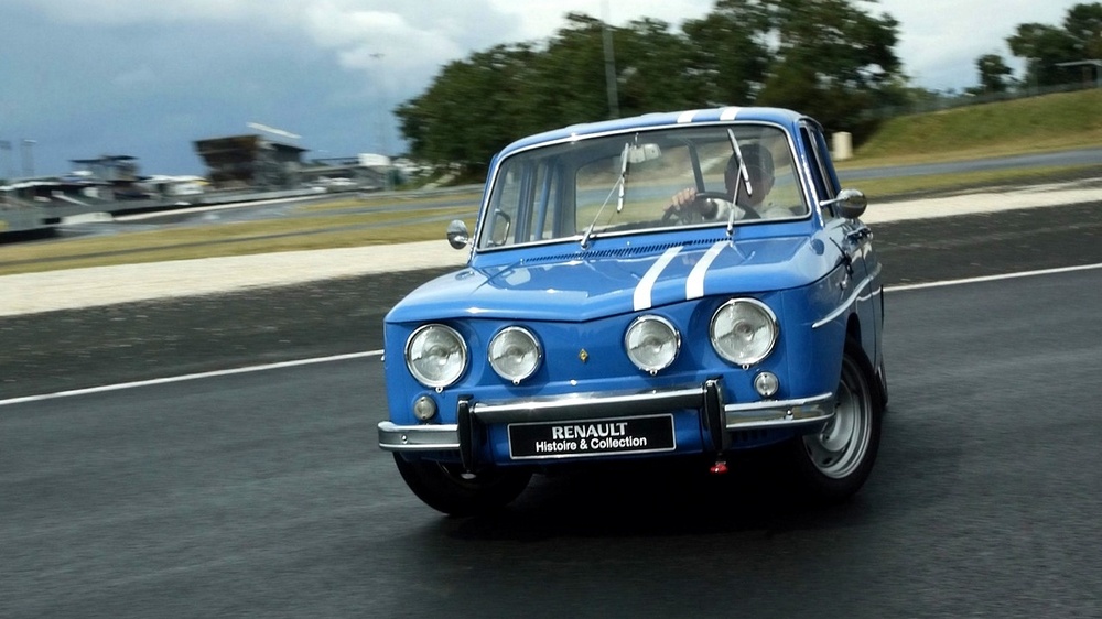 une Renault 8 Gordini 1964–1970 vue de face