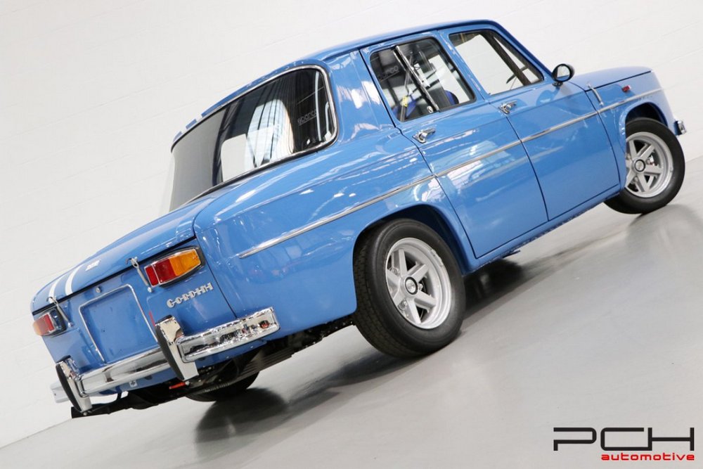 une Renault 8 Gordini 1300 Type R1135 - Body-Off!, vue de 3/4 arrière droit