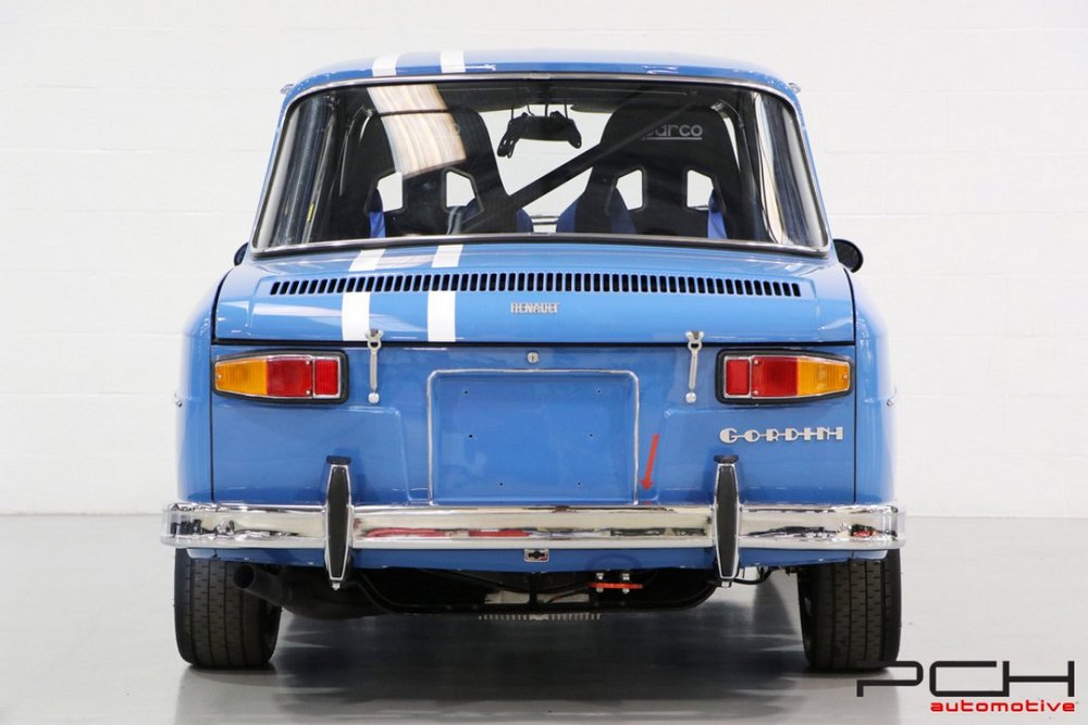 une Renault 8 Gordini 1300 Type R1135 - Body-Off!, vue de l'arrière