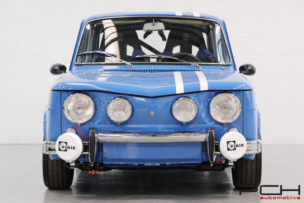 une Renault 8 Gordini 1300 Type R1135 - Body-Off!, vue de face