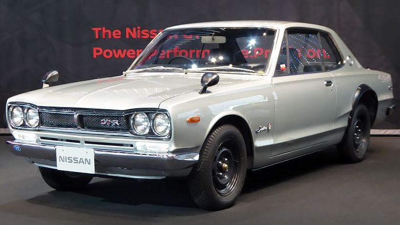 la Nissan Skyline 2 portes Hardtop 2000GT-R de 1972 vue de 3/4 avant gauche